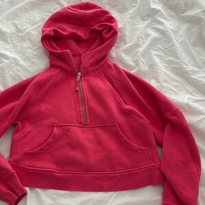 Lululemon pink crop scuba